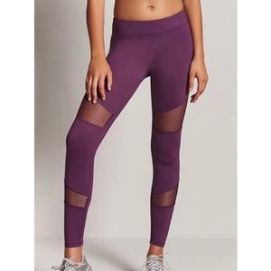Forever 21 Purple Leggings Mesh Panels - Purple Gym Leggings Size L